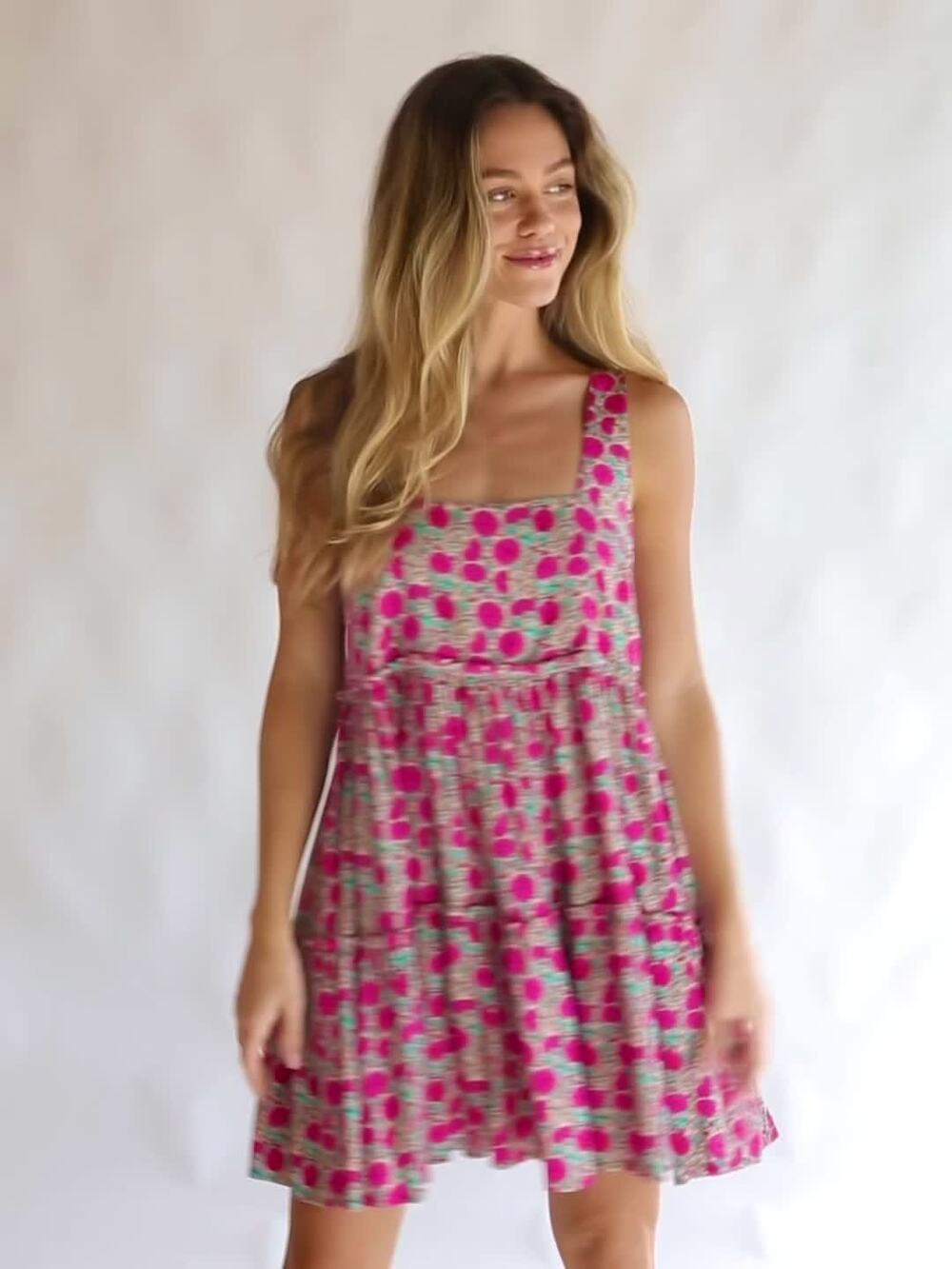 Natural Life Anna Mini Dress Size Medium Pink Floral Sundress Tiered Silhouette